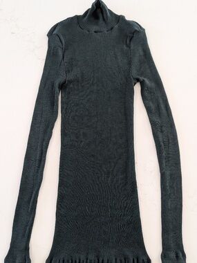 Hanro Celeste Wool & Silk Turtleneck Top XS Dark Malachite Green Portugal $330